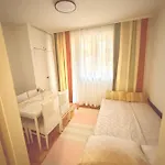 Apartment Hidden Gold Old Town &free Parking